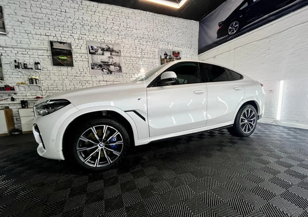 BMW X6 cena 270000 przebieg: 118000, rok produkcji 2019 z Praszka małe 121